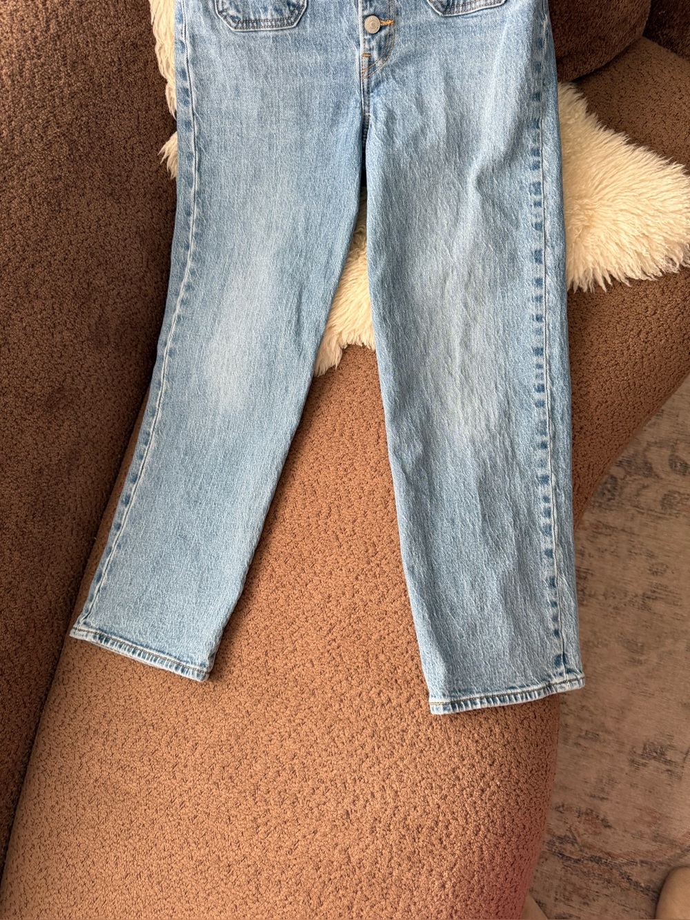 Levi’s Ribcage Straight Jeans - Picture 2 of 7
